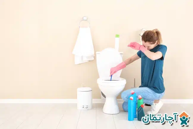 بوی بد فاضلاب توالت فرنگی